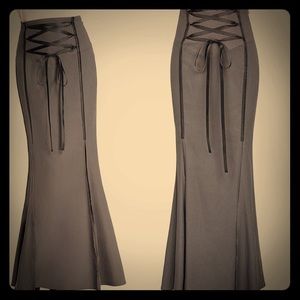 Vintage gray and black skirt